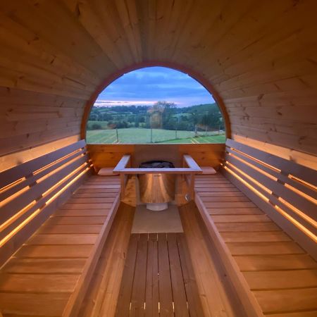 Sleeps 12 Hot Tub Sauna Cinema Pets Welcome Енискилен Екстериор снимка
